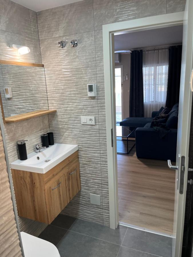 Appartement Villa-Celine Τορεβιέχα Εξωτερικό φωτογραφία